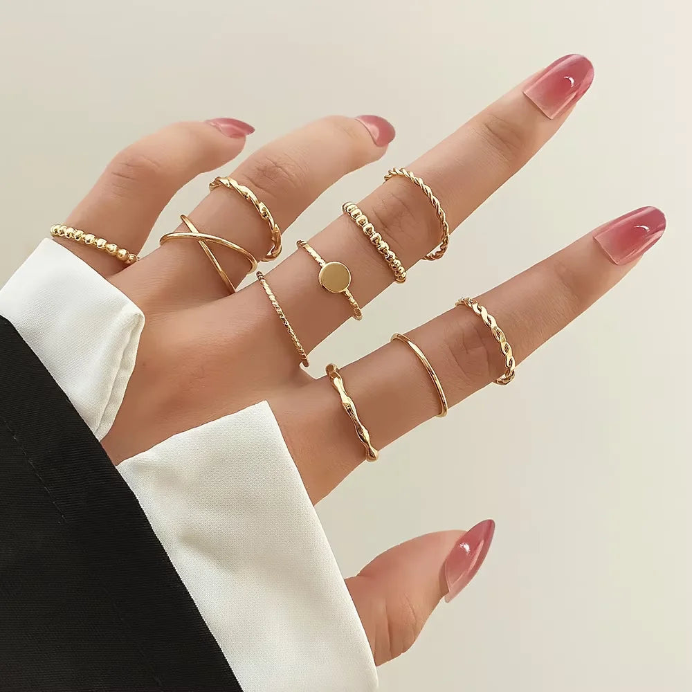 10PC Bohemian-Style Retro Simple Rrregular Gold Fashion Twisted Spiral Mixed Style Ring Set, Suitable As a Jewelry Gift for Ladi