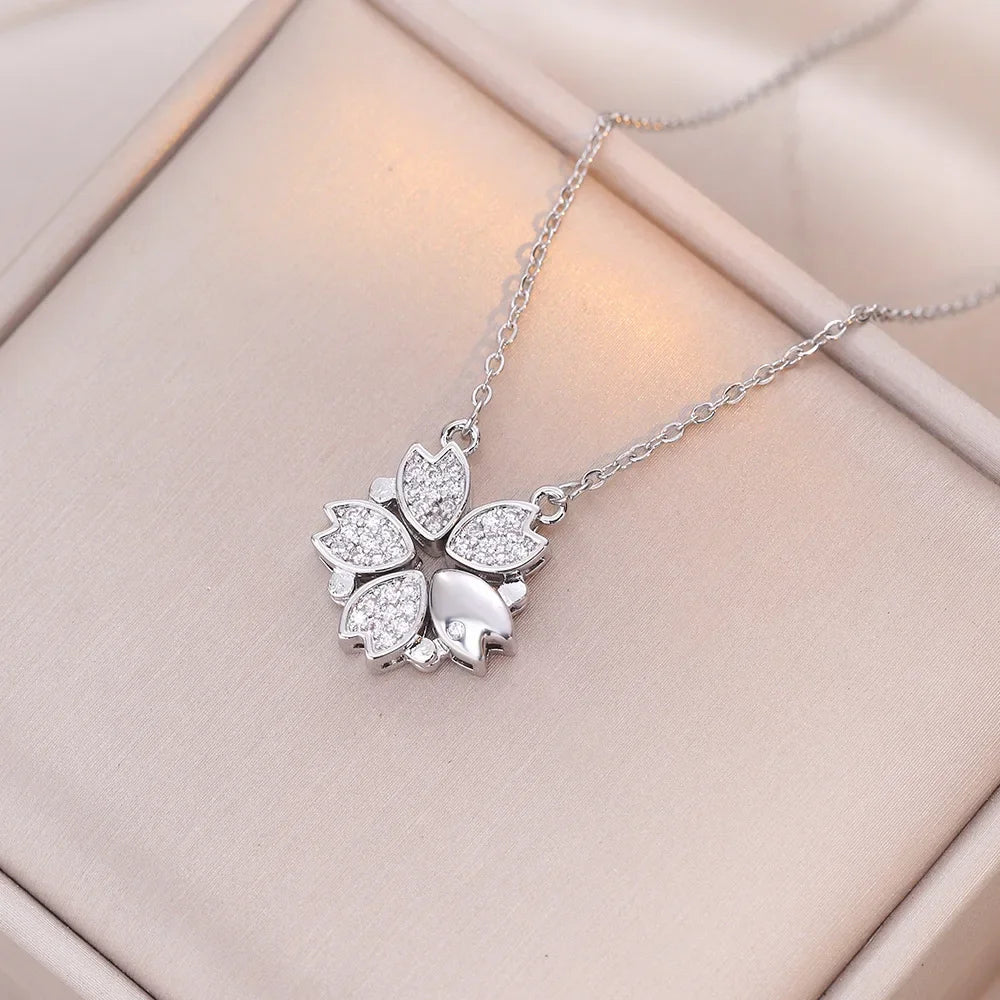 Sparkling Heart-shaped Four Leaf Clover Zircon Pendant Necklace Deformed 4-in-1 Love Titanium Steel Necklace Jewelry Wholesale