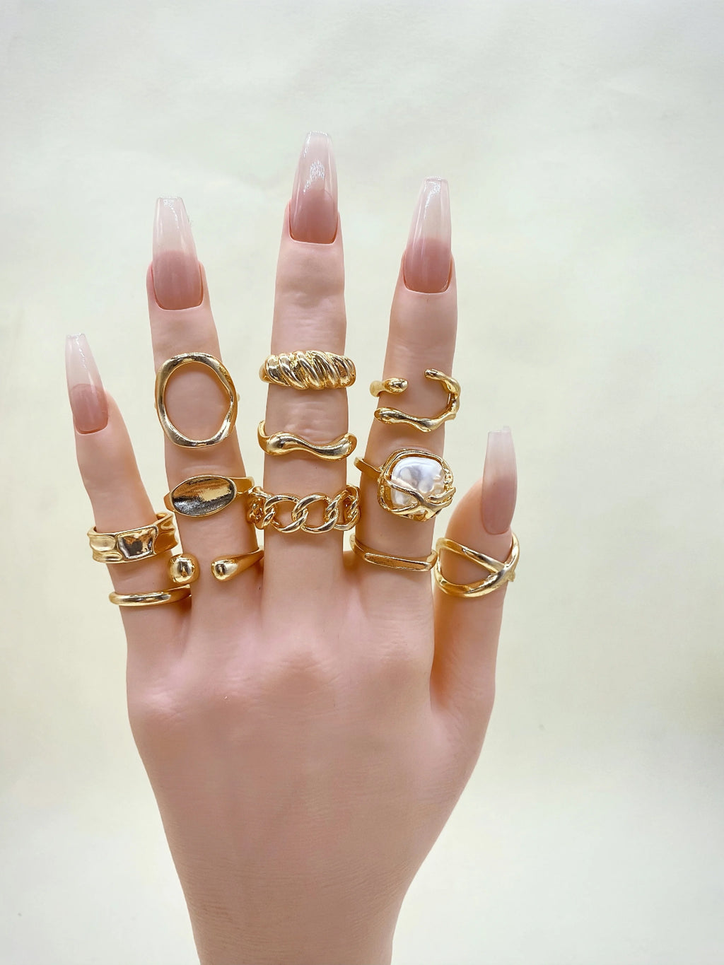 10PC Bohemian-Style Retro Simple Rrregular Gold Fashion Twisted Spiral Mixed Style Ring Set, Suitable As a Jewelry Gift for Ladi