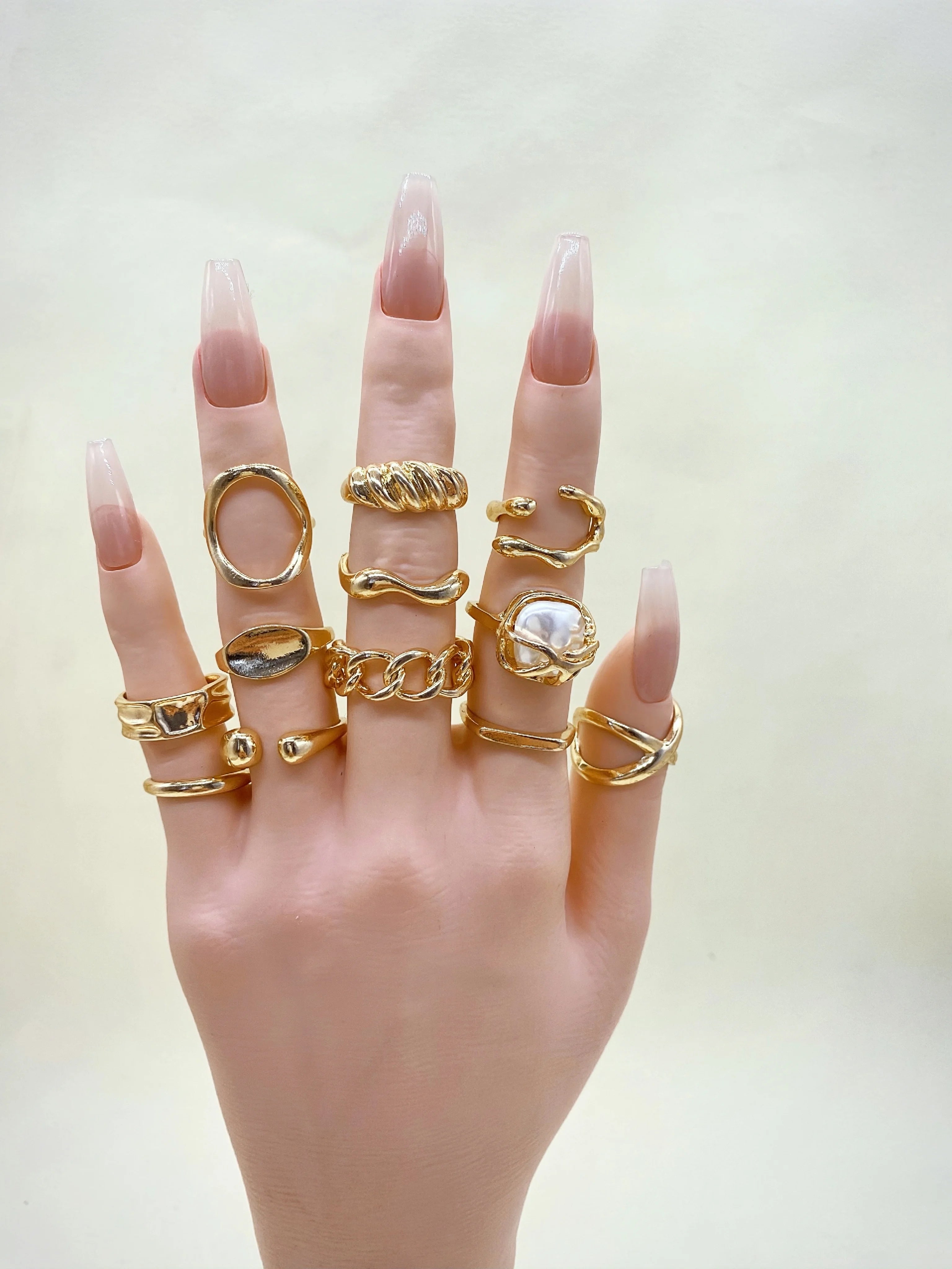 10PC Bohemian-Style Retro Simple Rrregular Gold Fashion Twisted Spiral Mixed Style Ring Set, Suitable As a Jewelry Gift for Ladi