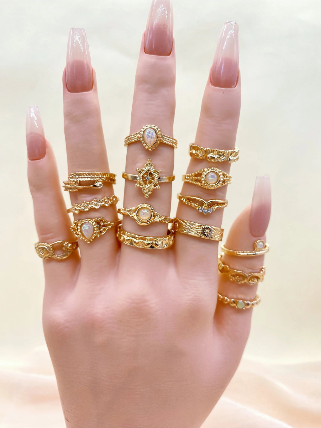 10PC Bohemian-Style Retro Simple Rrregular Gold Fashion Twisted Spiral Mixed Style Ring Set, Suitable As a Jewelry Gift for Ladi