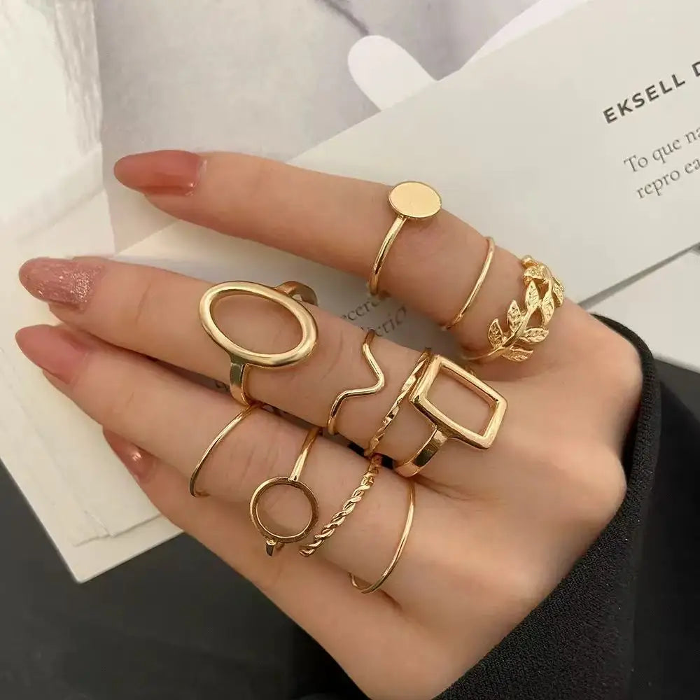 10PC Bohemian-Style Retro Simple Rrregular Gold Fashion Twisted Spiral Mixed Style Ring Set, Suitable As a Jewelry Gift for Ladi
